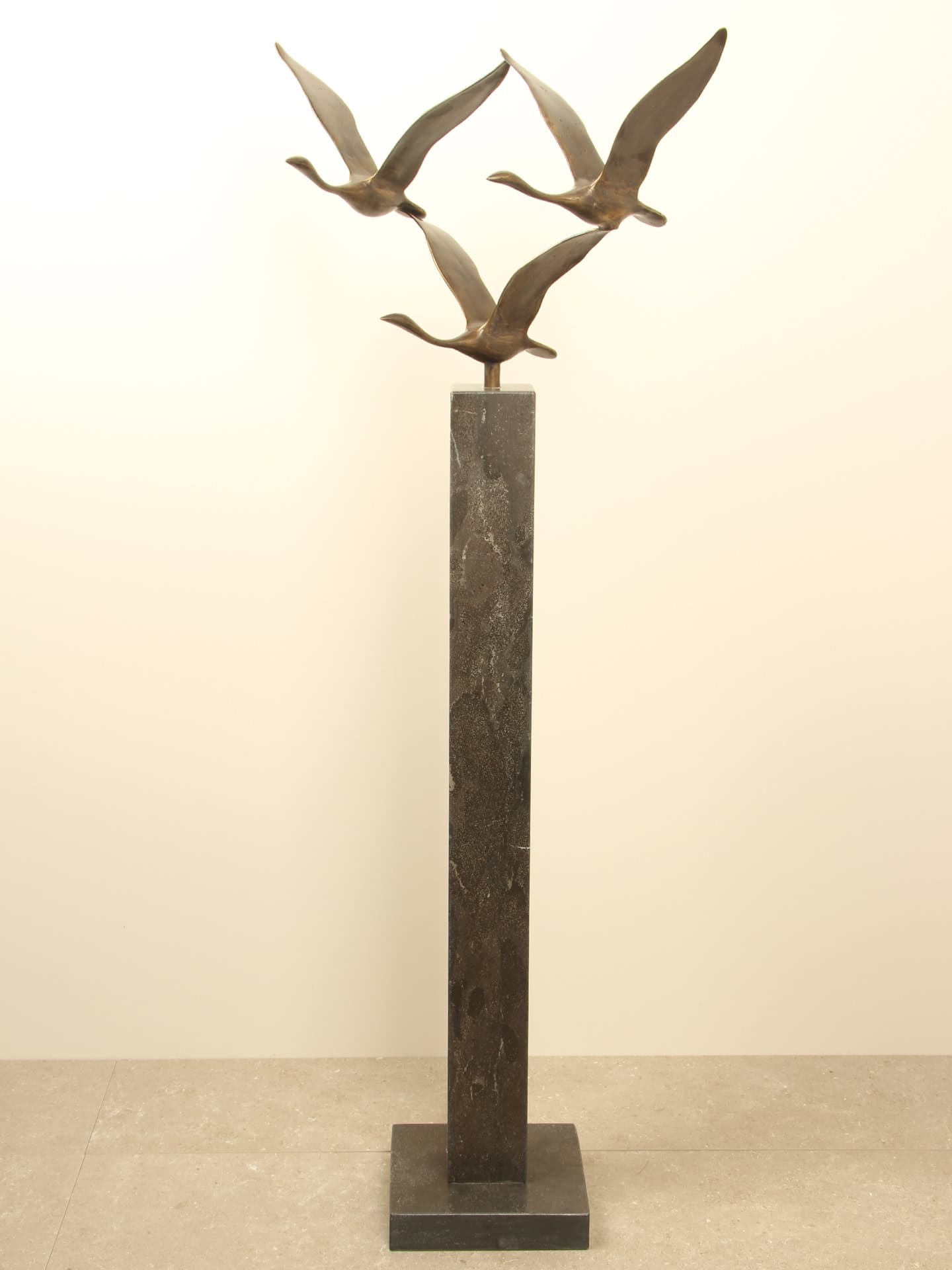 Beeld voor binnen of buiten - Brons - 3 Zwanen - 35x54x27 cm - Afbeelding 9