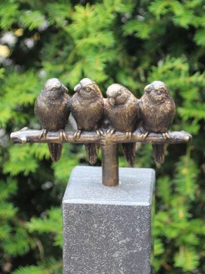 Beeld voor binnen of buiten – Brons – 4 Parkieten – 10x17x5 cm