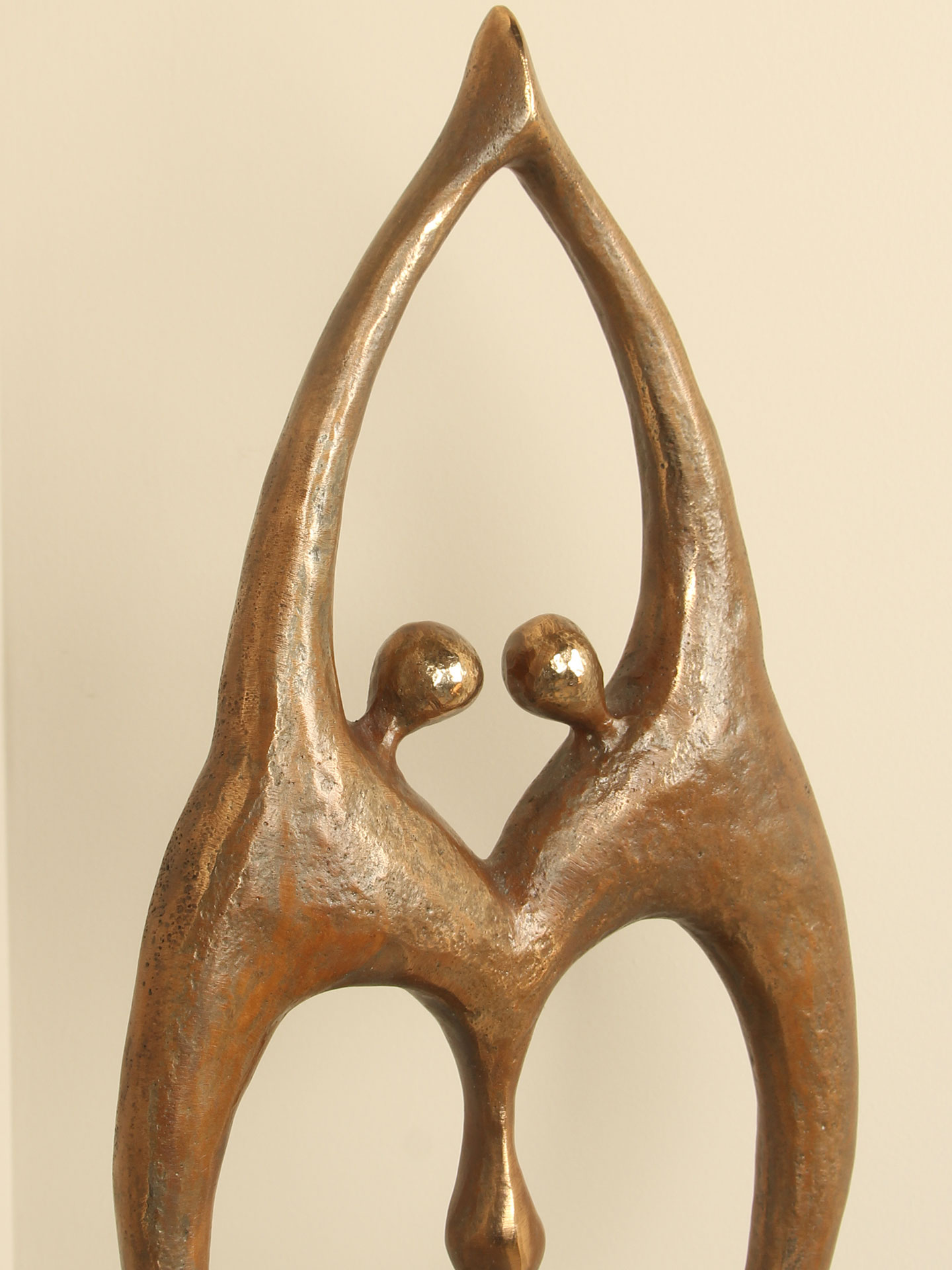 Beeld voor binnen of buiten - Brons - In Harmonie - 45x21x15 cm - Afbeelding 4