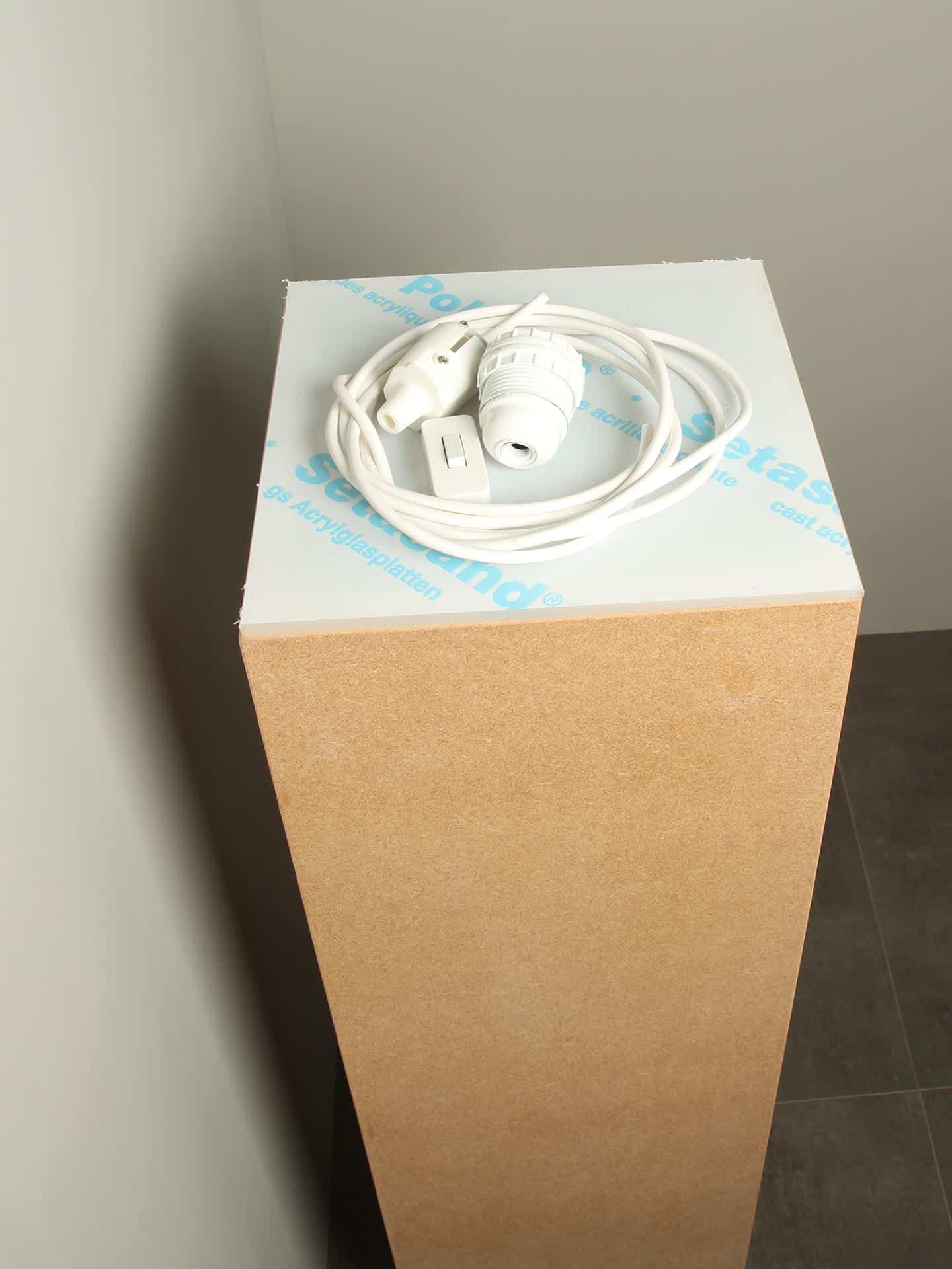 Sokkel / Zuil met LED - Bruin - MDF - 100x25x25 cm - Afbeelding 2