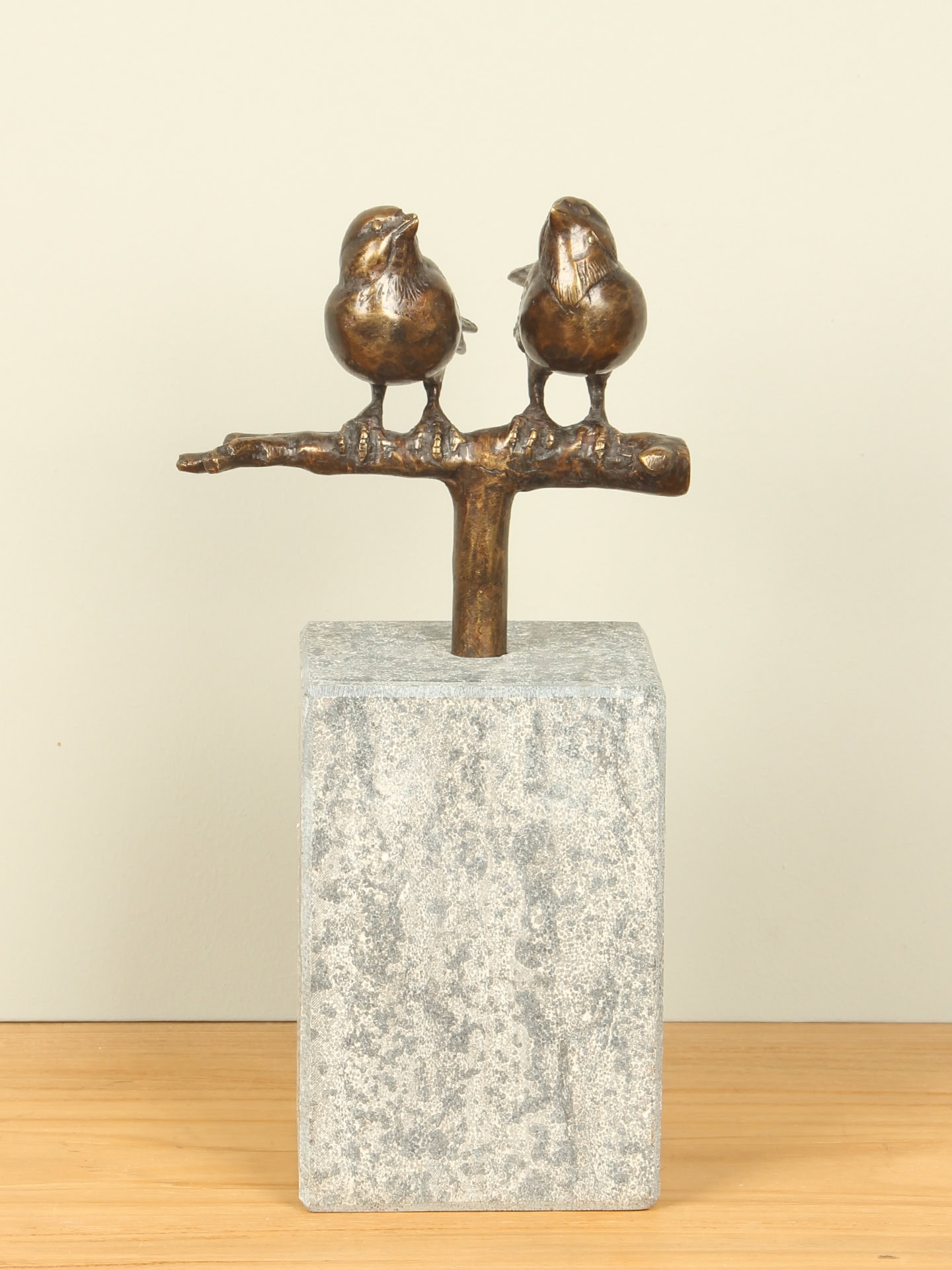 Beeld voor binnen of buiten - Brons - 2 Mussen op Tak - 17x15x10 cm - Afbeelding 3