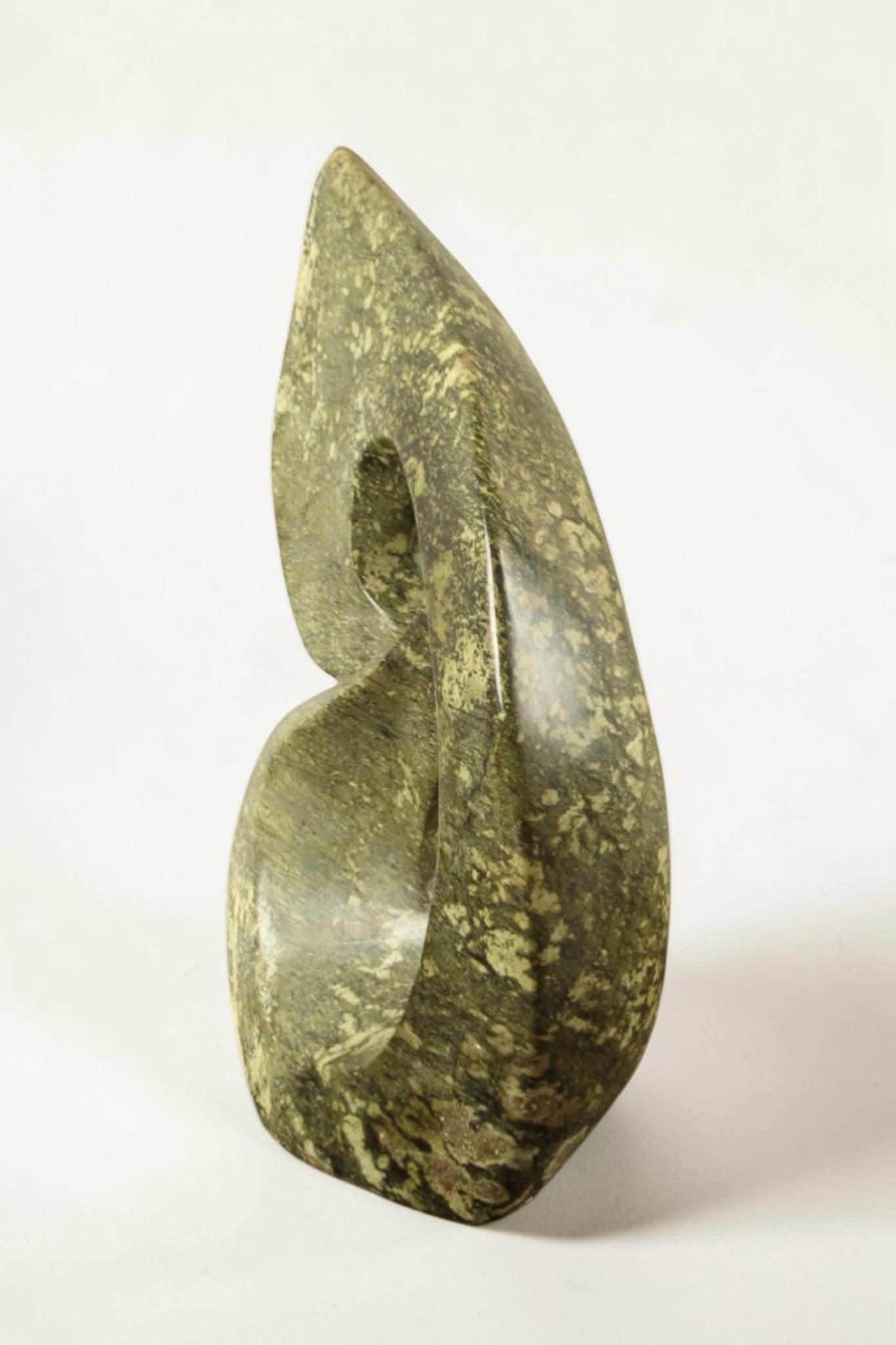 Tuinbeeld - Cheetah jade - Groen - Natuursteen - Jazz - 30x21x10 cm - Afbeelding 2