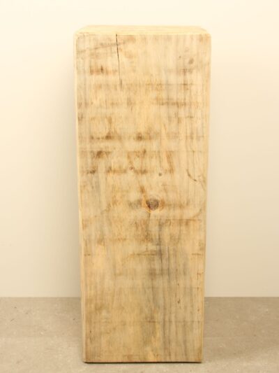 Sokkel / Zuil, Sokkel voor binnen – Bruin – Radiata Pine hout – 80x30x30 cm