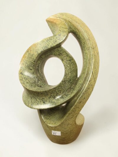 Tuinbeeld – Cheetah jade – Groen – Natuursteen – Arty – 54x34x19 cm