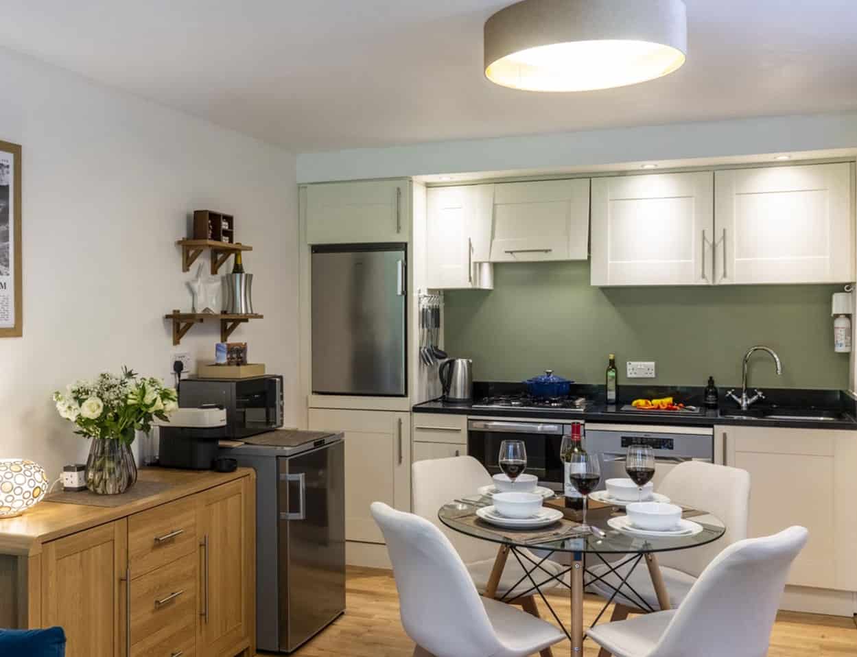 Raven Wing 8: Calder