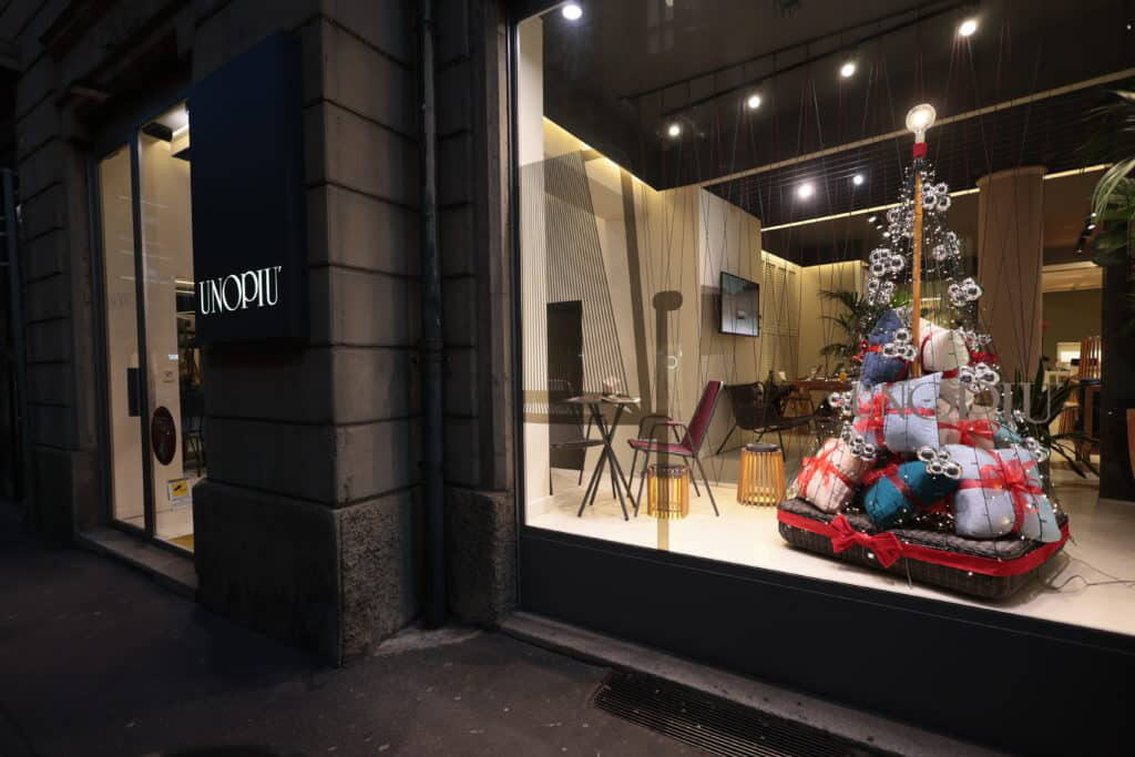 Modern Unopiu Showroom With Festive Holiday Display And Interior Design.