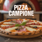 Pizza campione fumante, généreusement garnie sur table en bois dans une pizzeria traditionnelle