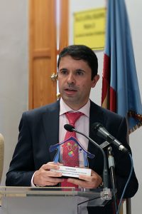 &nbsp;>thisisjustarandomplaceholder<Ruben_Garcia_recogiendo_premio_ | Iberian Press®&nbsp;