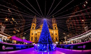 &nbsp;>thisisjustarandomplaceholder<At Night Fair Budapest Advent Light Christmas Tree | Iberian Press®&nbsp;