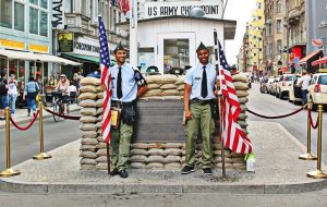 &nbsp;>thisisjustarandomplaceholder<Check point charlie - IP | Iberian Press®&nbsp;