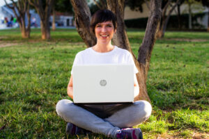 &nbsp;>thisisjustarandomplaceholder<Frikymama - IP | Iberian Press®&nbsp;