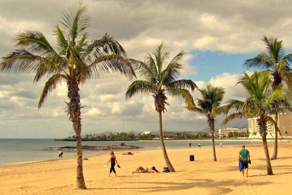 Lanzarote ofrece descanso y actividades para disfrutar durante todo el año