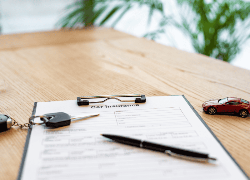 Documenti e regole per il noleggio auto in Italia e Europa.