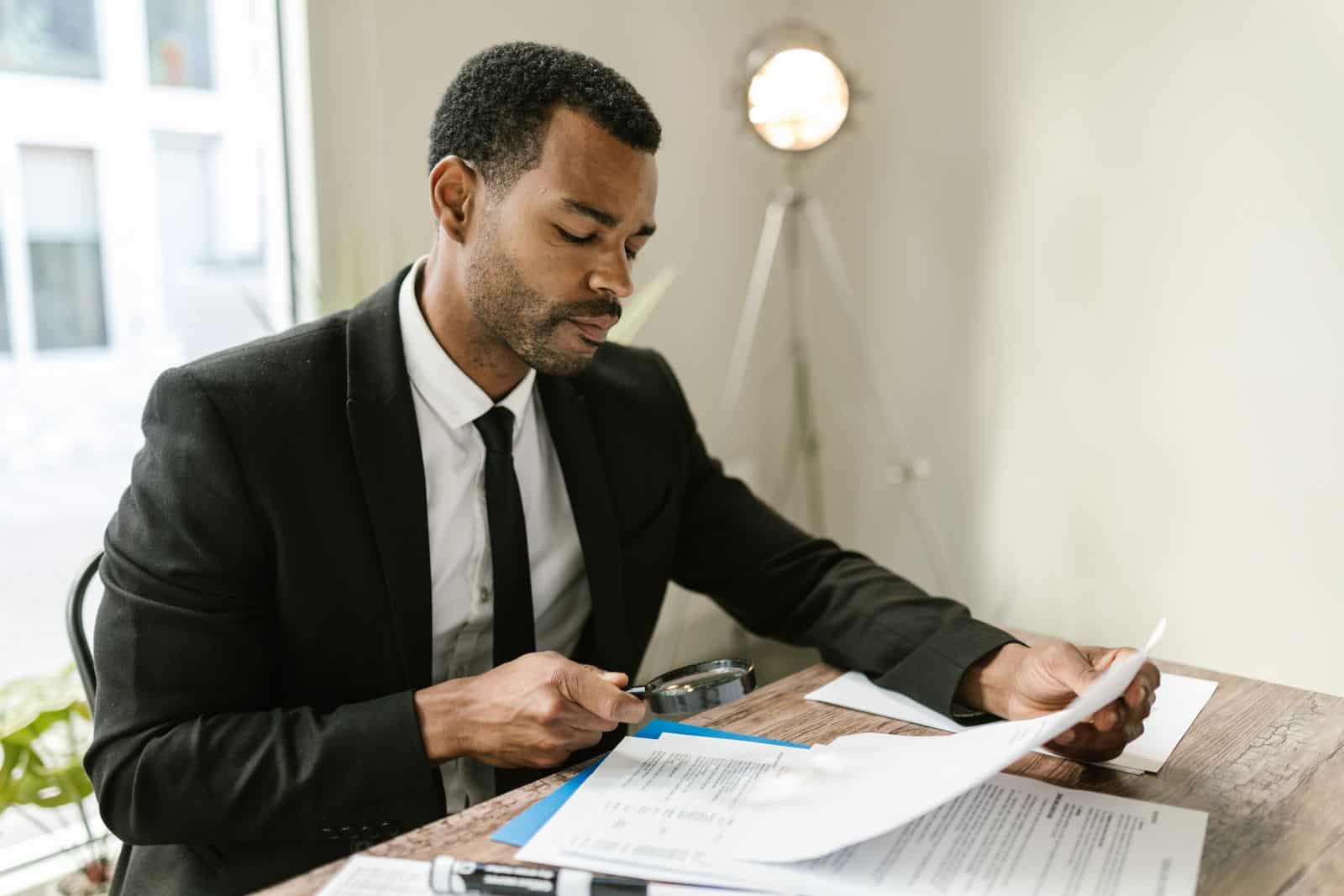 Red Flags When Choosing a Property Manager in Las Vegas