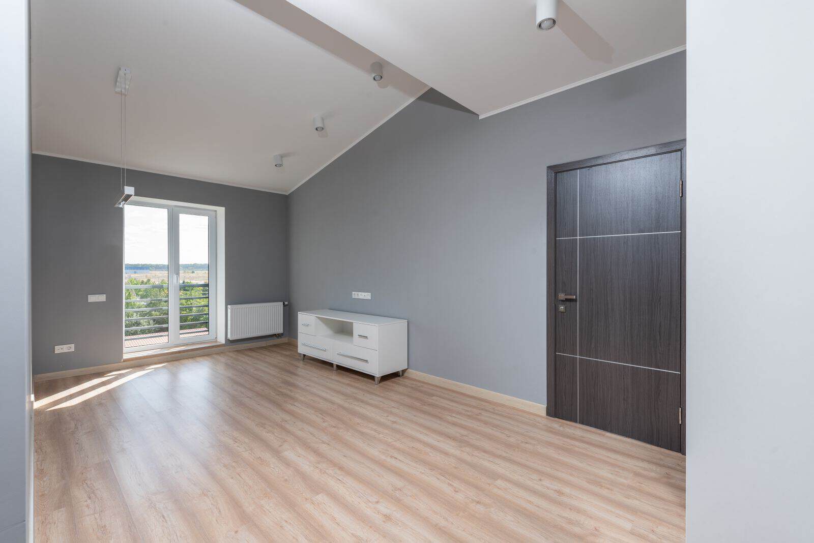 Empty Las Vegas rental unit during make ready turnover