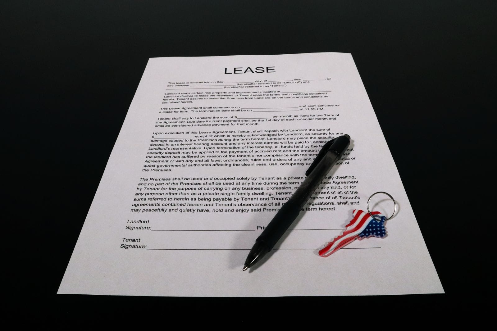 Landlord and tenant signing a Nevada residential lease agreement