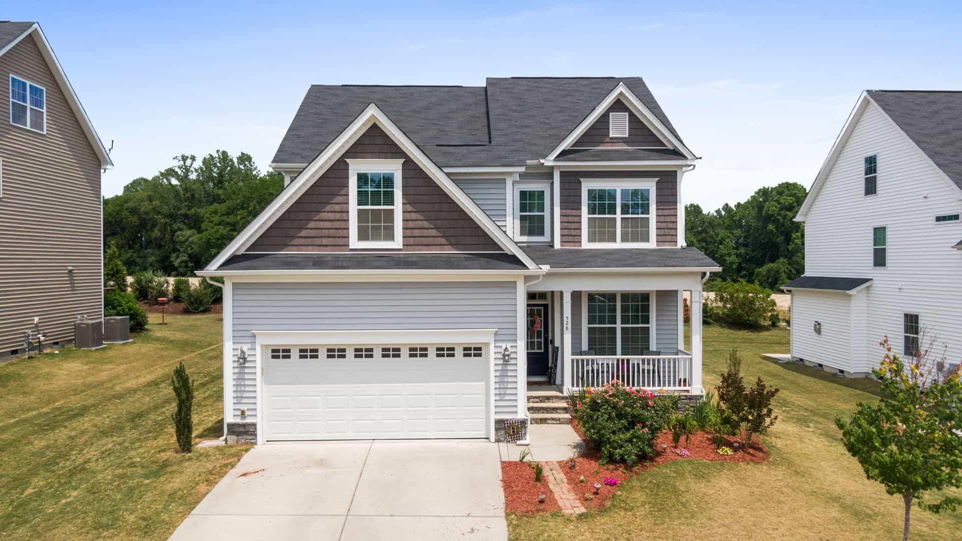 Garage Doors and Gates at Las Vegas Rentals, Maintenance and Liability