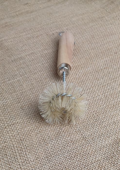 Hochwertige Holzreinigungsbürste für Verbesserte Oberflächenpflege.