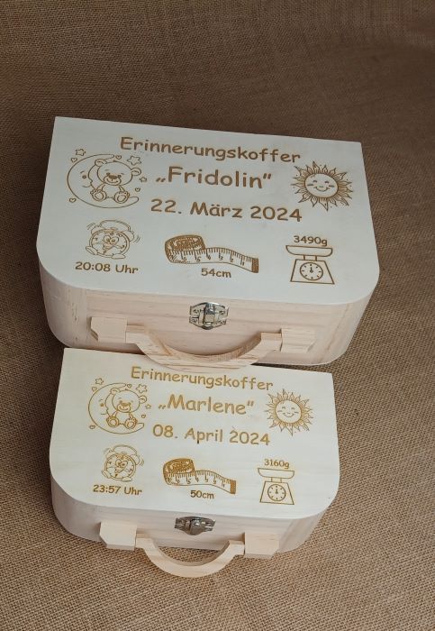 Hochwertiger Holz-Gedenkbox mit individuellem Design für Baby- oder Kindererinnerungen.