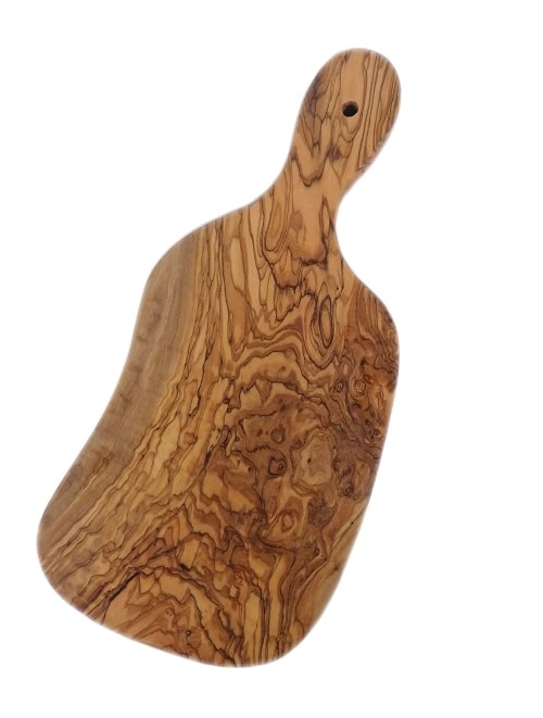 Hochwertiges handgefertigtes Holz-Schneidebrett aus Ischler Holz, langlebig und elegant gestaltet.