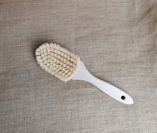 Hochwertiger Holzreiniger Pinsel für die Holzpflege und Reinigung.