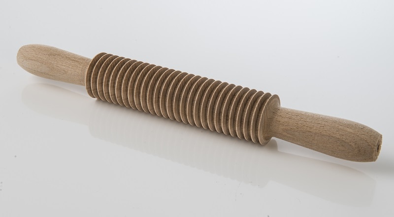 Hochwertige Holzrollen, handgefertigt, für kreative Holzarbeiten und Handwerksprojekte.