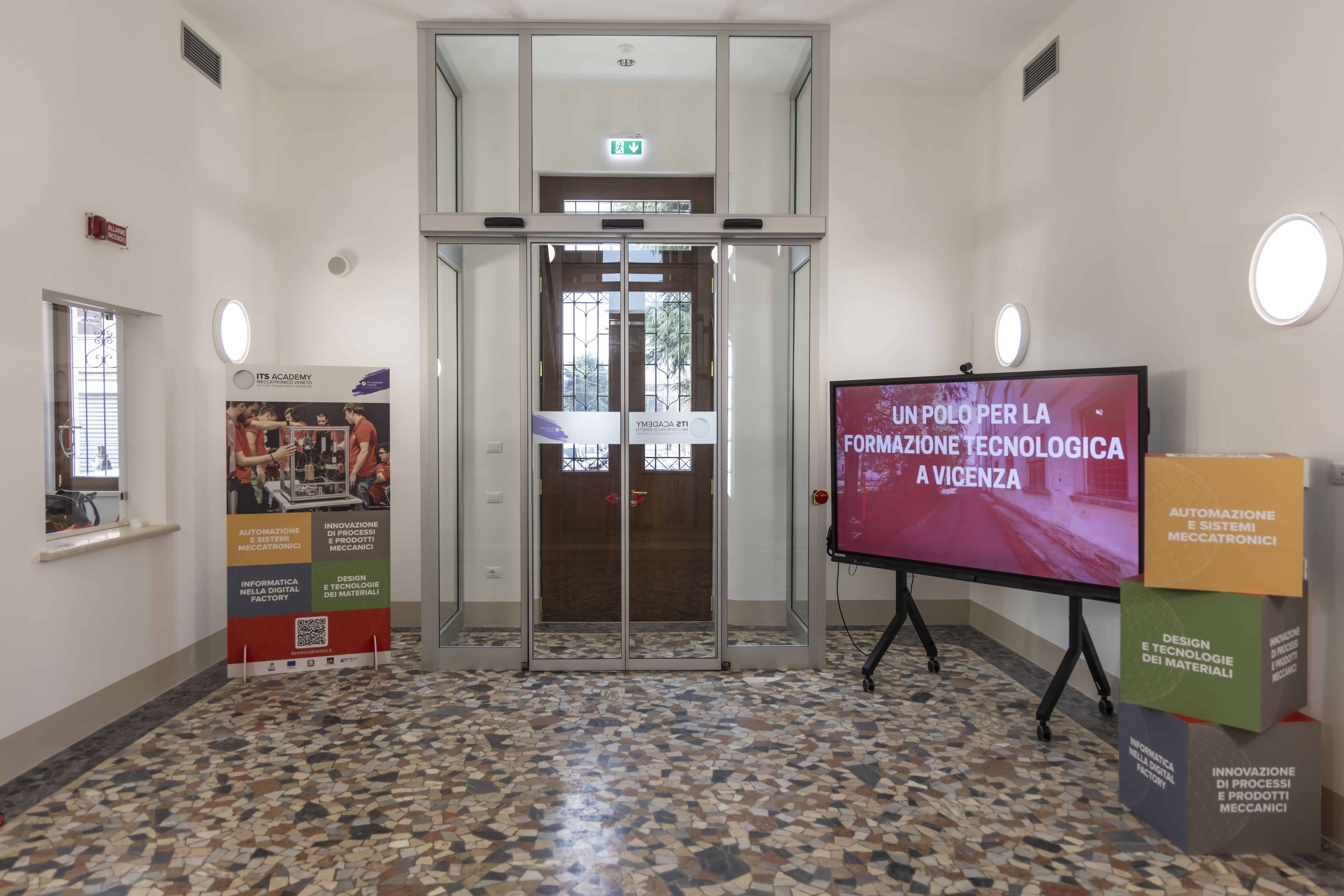 ITS MECCATRONICO VENETO INGRESSO