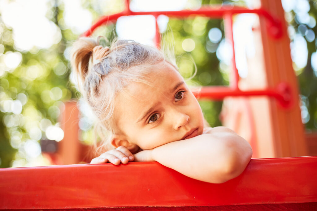 helping-lonely-kids-summer