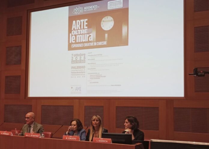 Da sinistra il Dott. Petralia, la Dott.ssa Di Natale, l'Avv. Galioto e la Dott.ssa Barreca