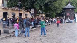Studenti a Piazza Verdi