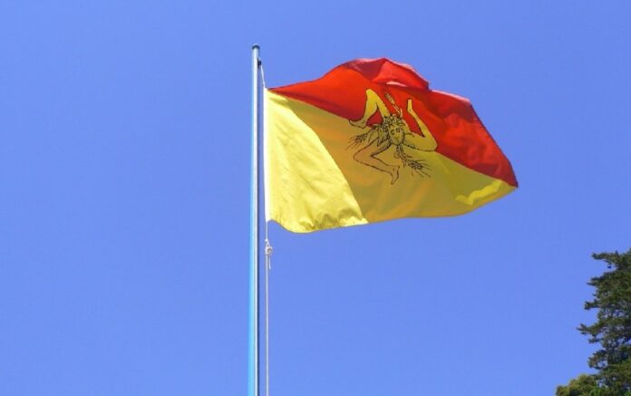 sicilia statuto 80 anni