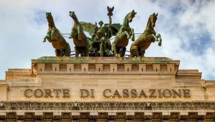 cassazione linea dura professionista commercialista