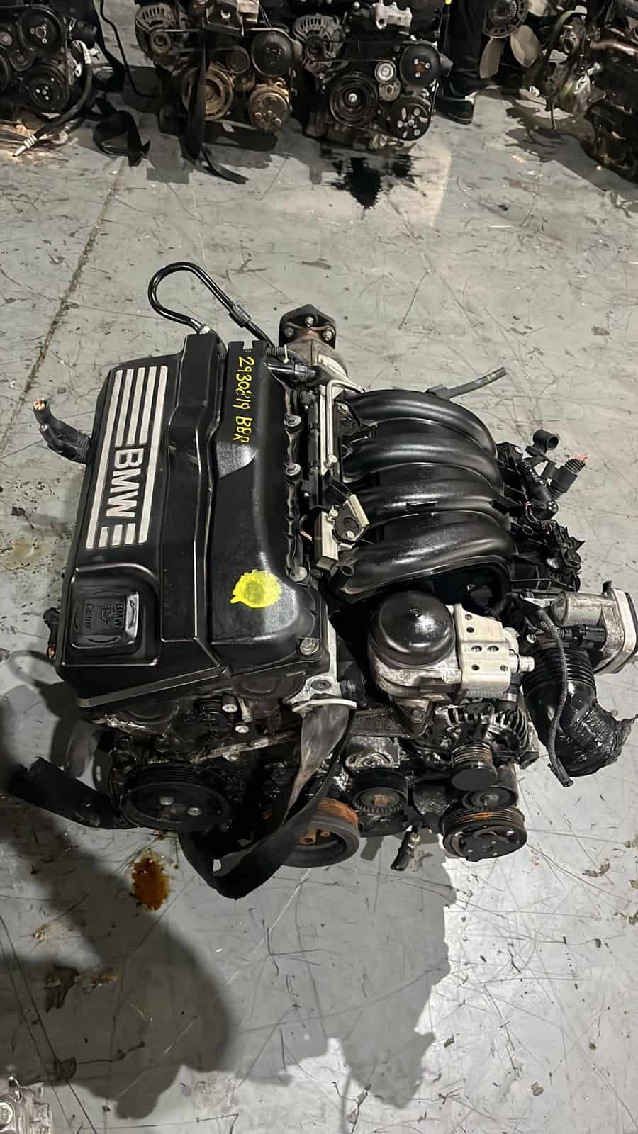 Bmw 320i E90 16v N46B20 engine - Image 2