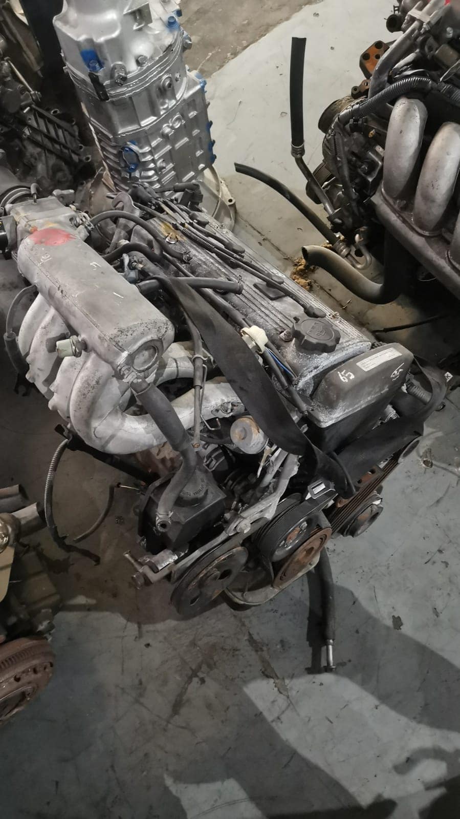 TOYOTA COROLLA 1.8 7A-FE distributor Engine - Image 3