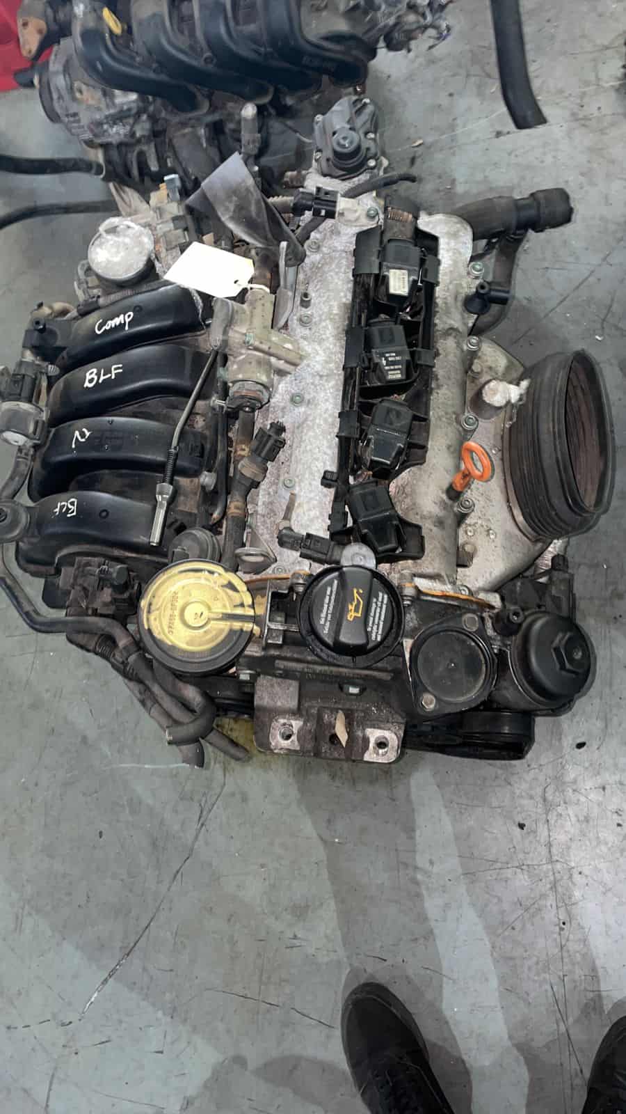 VOLKSWAGEN GOLF 5 1.6 BLF Engine - Image 2