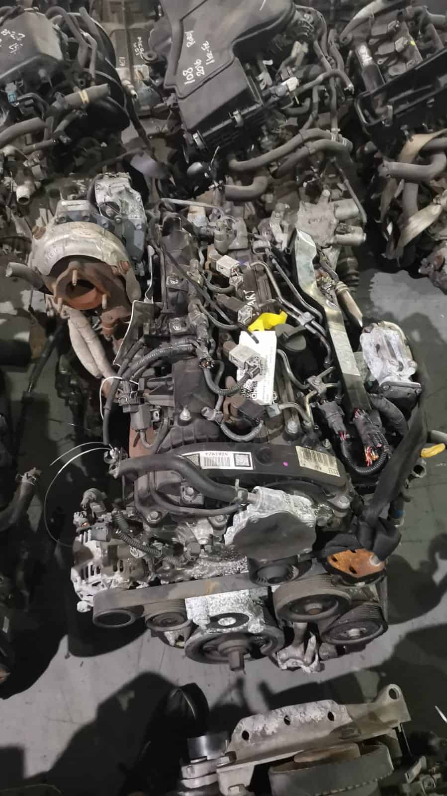 Toyota 2.2 D4D 1AD Injectors Outside engine - Image 3