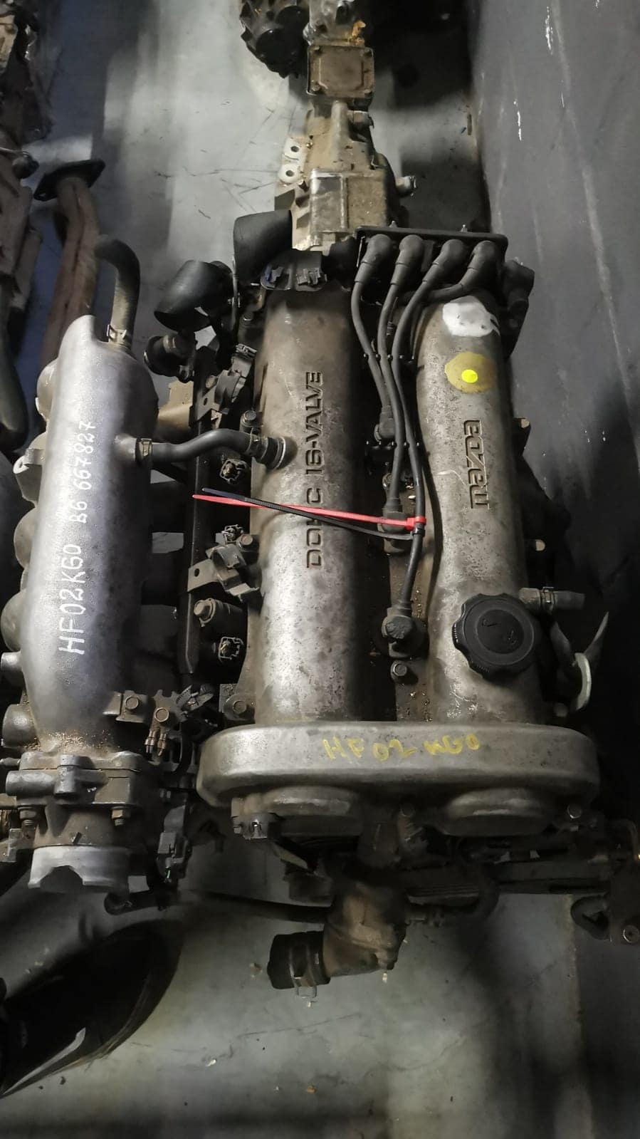 Ford/Mazda 323 2.0 B6/FS engine