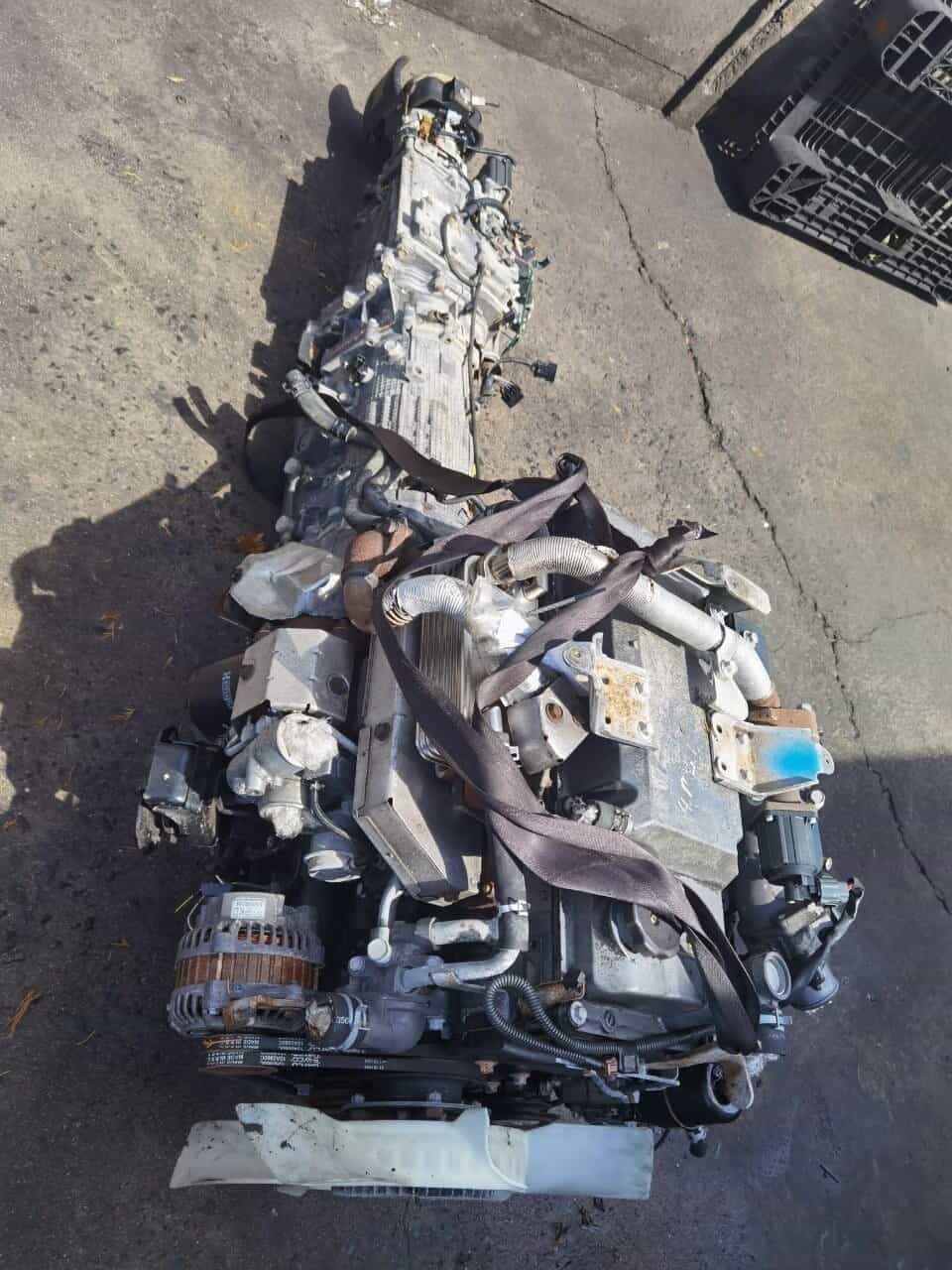 Mitsubishi Pajero 3.2 TD 4M41 engine - Image 3