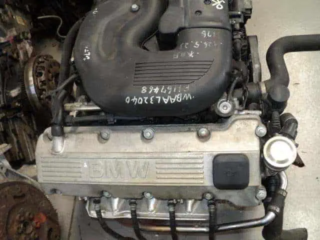 BMW 318i E46 M43 8v engine