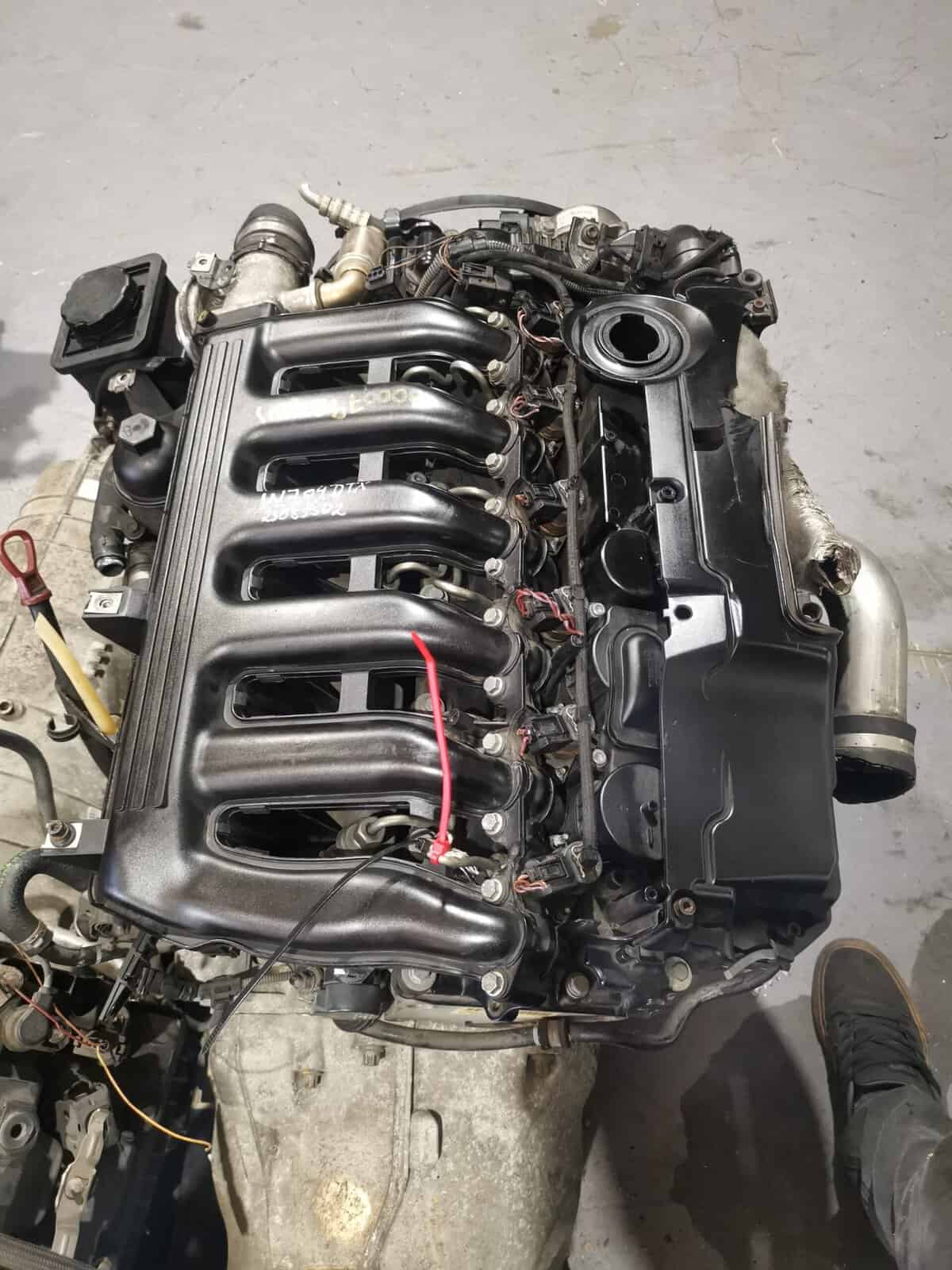 Bmw 330d M57D2 Facelift engine - Image 4