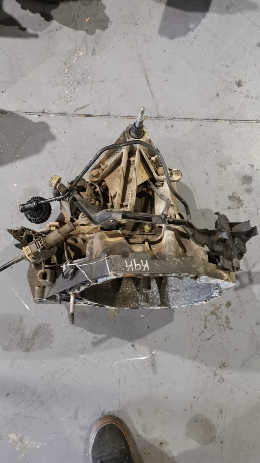Renault 1.5dci k9k front starter manual gearbox - Image 3
