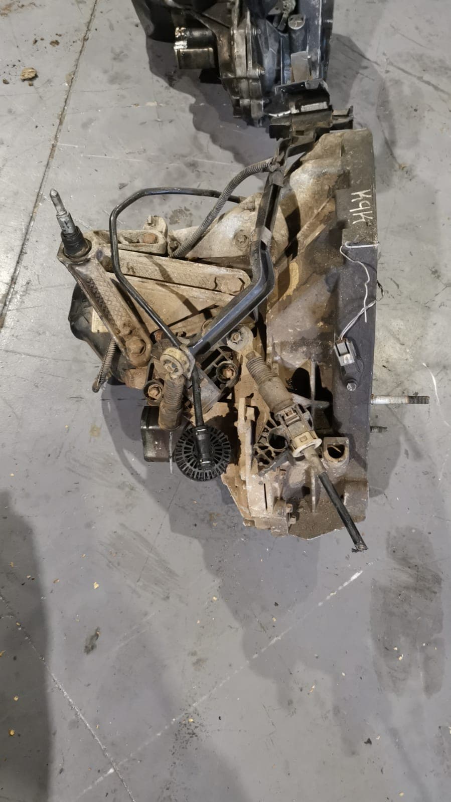 Renault 1.5dci k9k front starter manual gearbox - Image 4