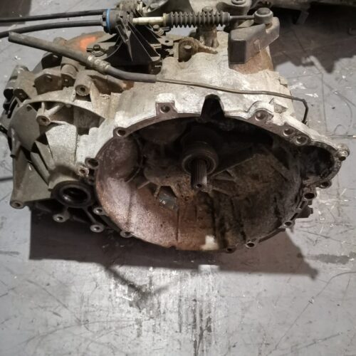 Volvo 2.4 fwd mamual gearbox