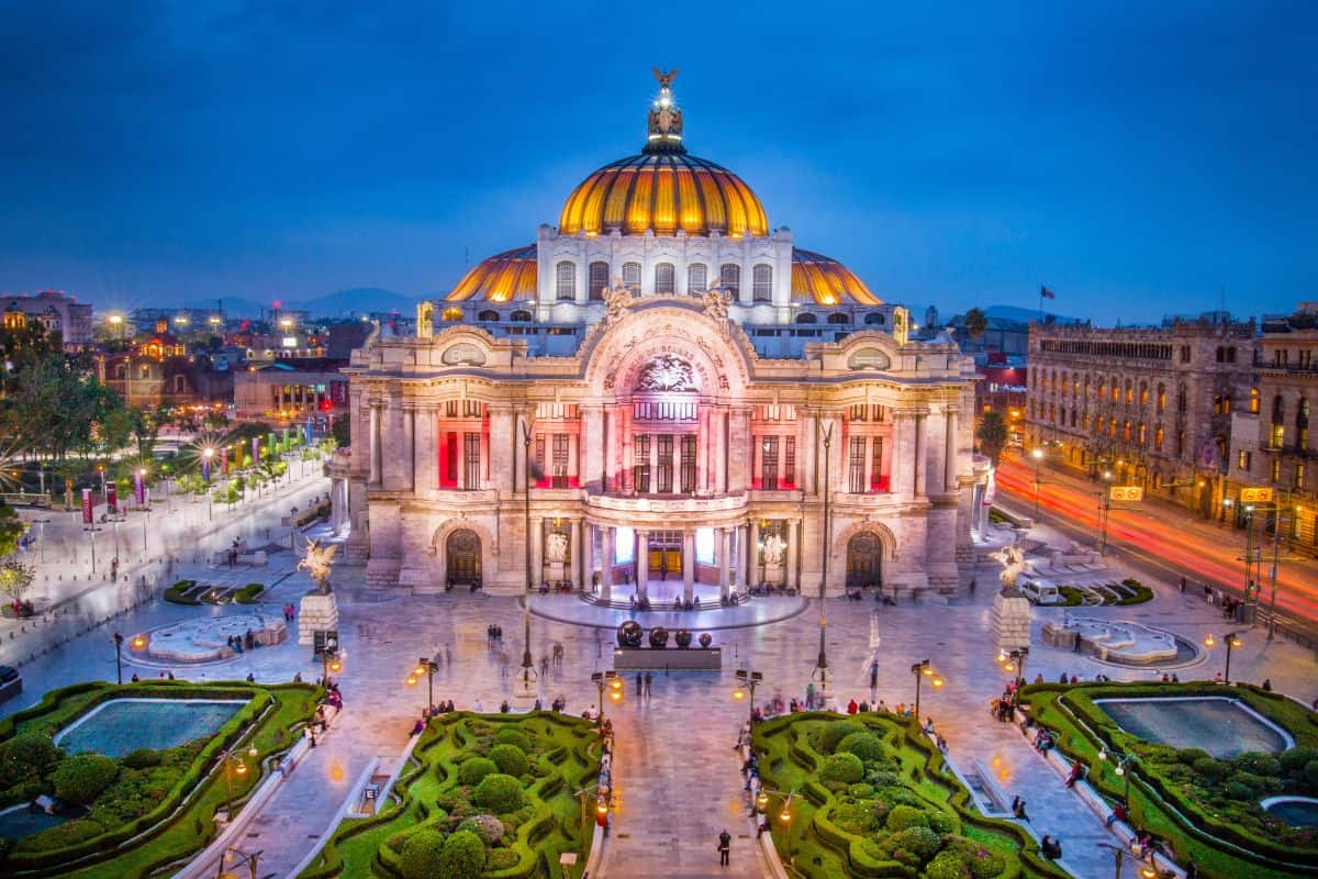 A grand palace building in Mexico City
