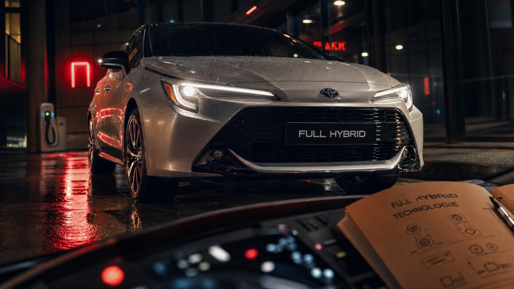 Voiture hybride avis : économies réelles, recharge et profils à éviter