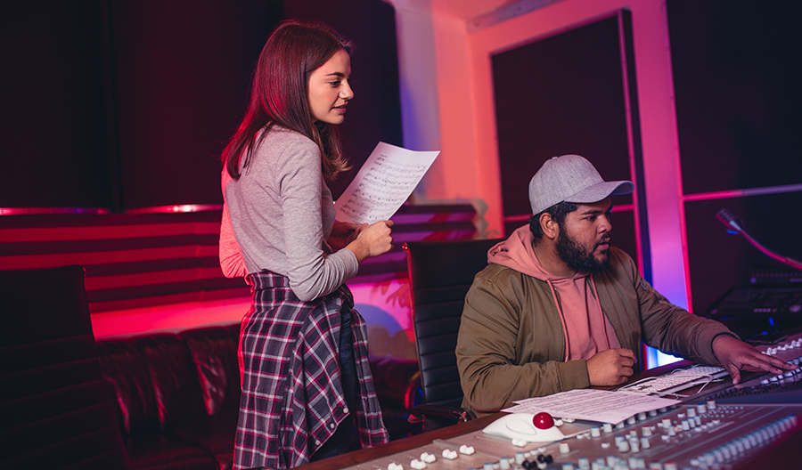 10 Reasons Why You Should Go to an Audio Engineering School