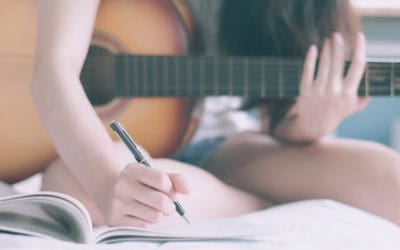 5 Tips to Writing Song Lyrics Effortlessly