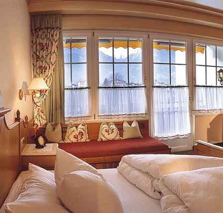 Hotel Appartement Neuhaus לינה בטירול אוסטריה