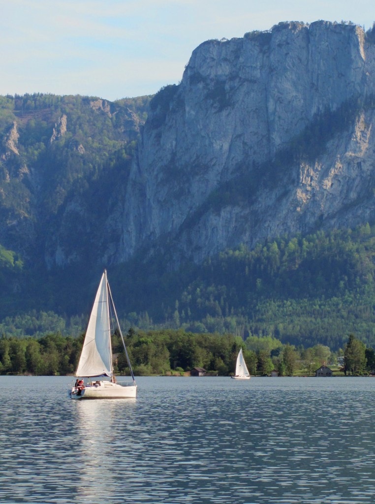 אגם Mondsee זלצקמרגוט