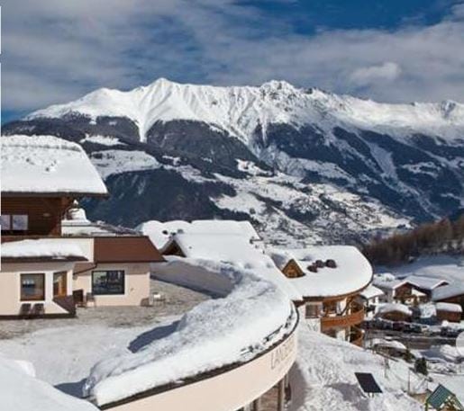 מלון דירות LANDERER לאדיס